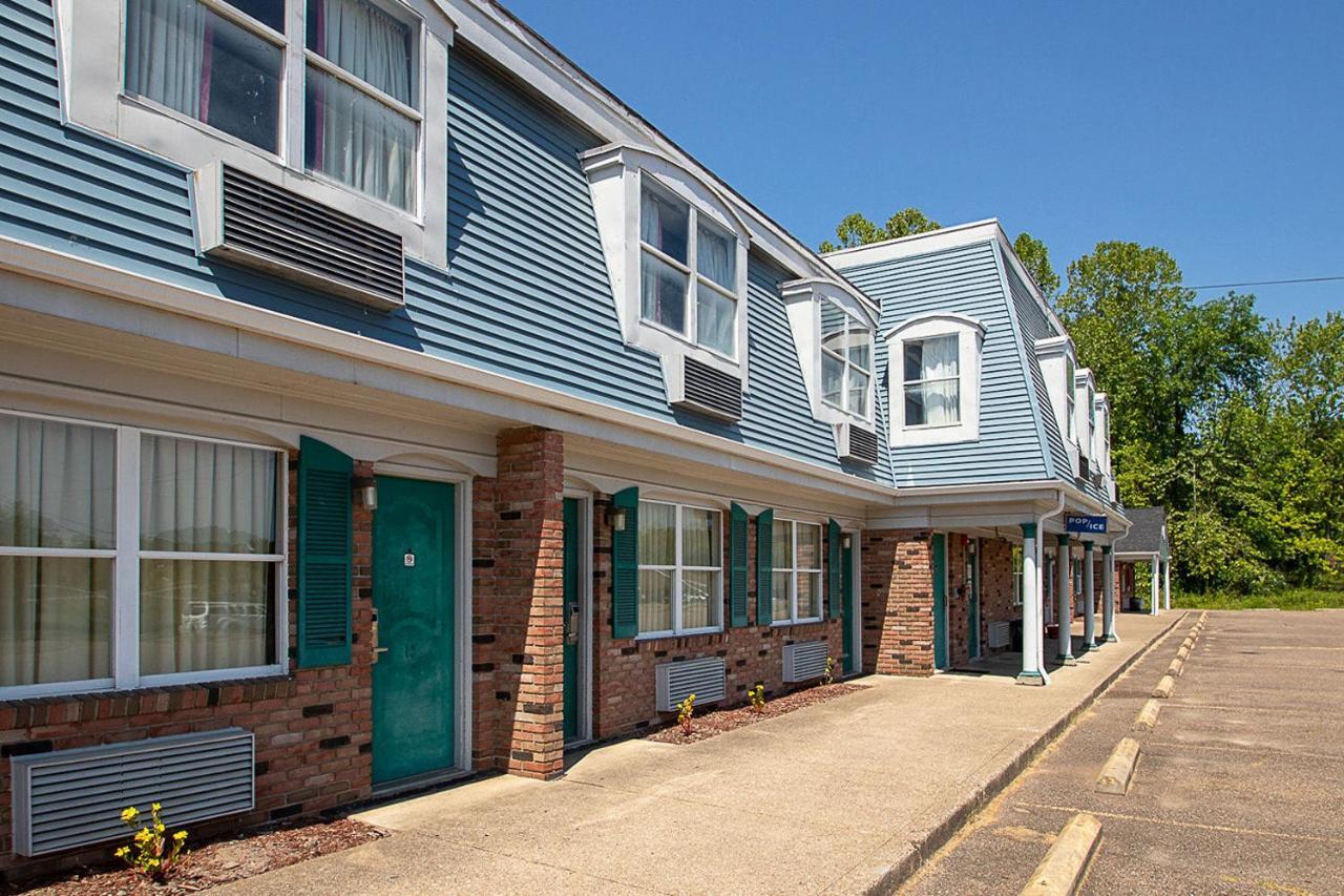 Country Squire Inn And Suites Coshocton ภายนอก รูปภาพ